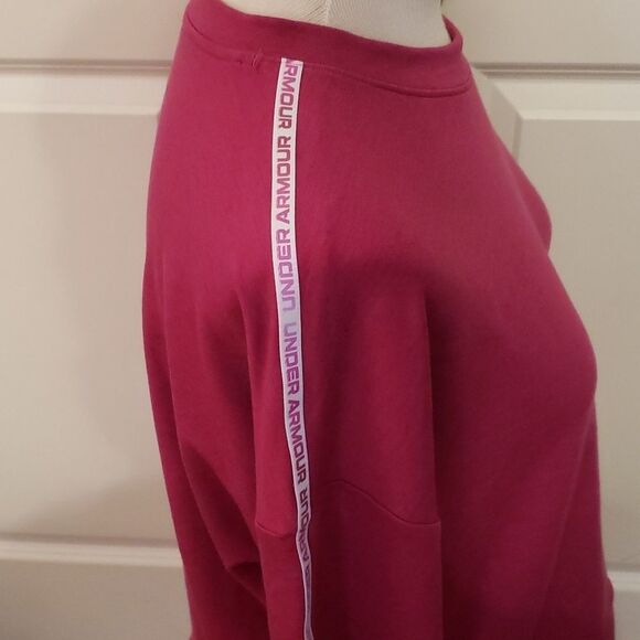 Under Armour Womens Rival Terry Taped Crew Pink Long Sleeve Top Sz Medium NWT - Picture 3 of 5